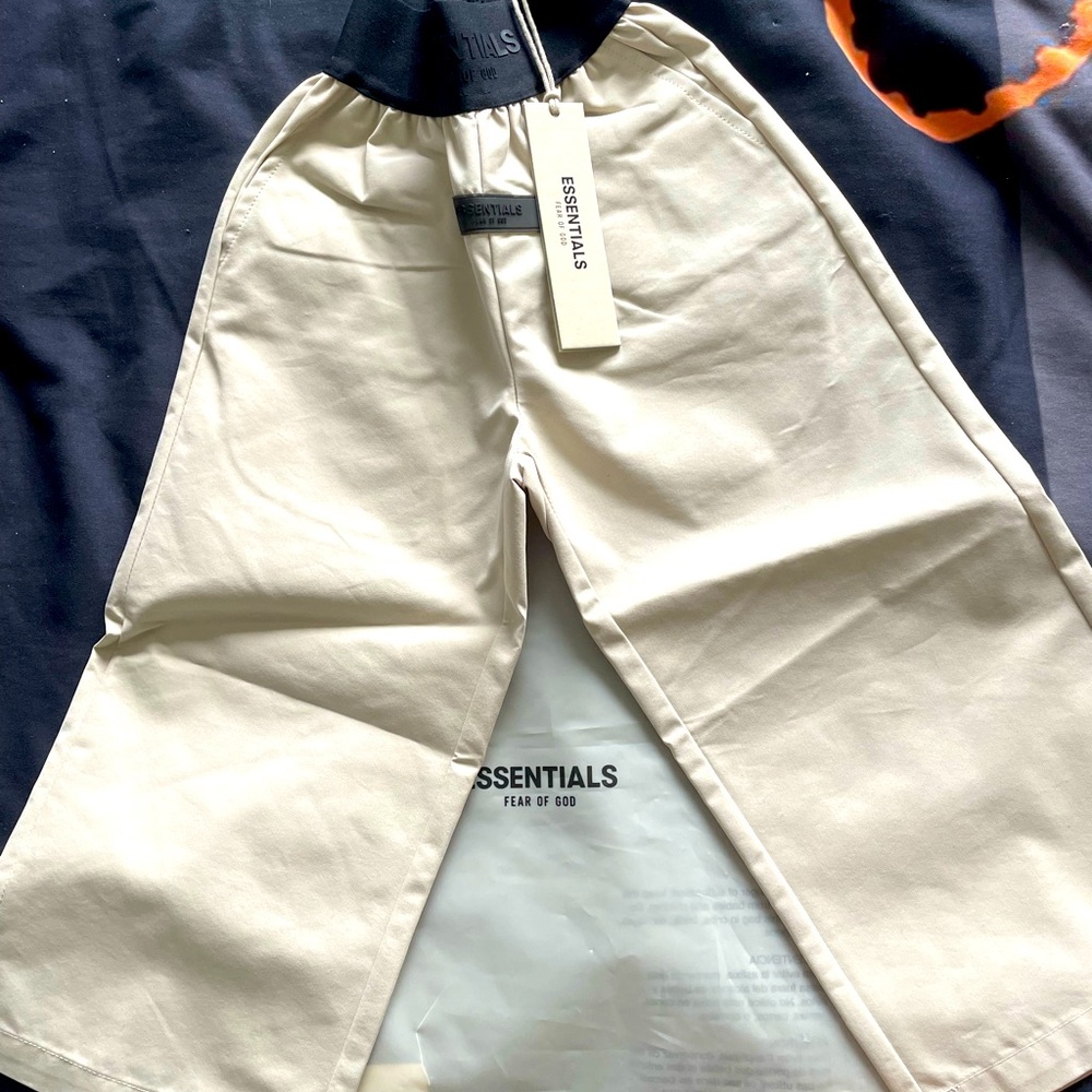 Kids Essentials trouser pants size 2/3 Wheat color